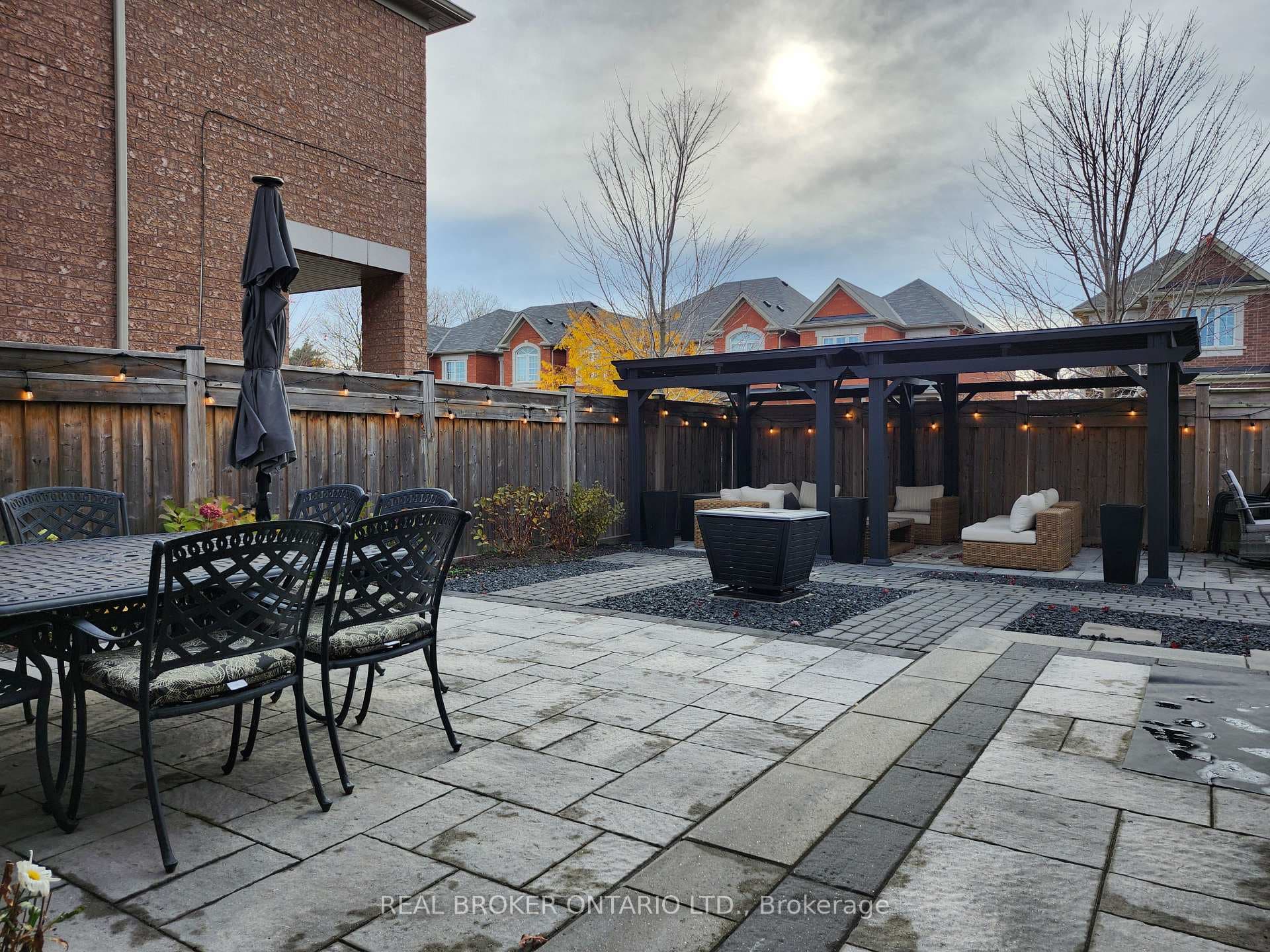 116 Collin Court photo 33