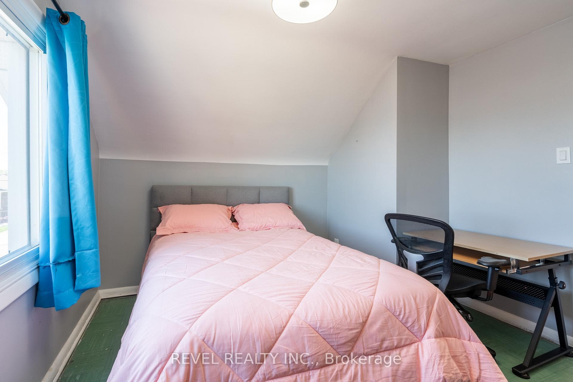 160 East 31st Street photo 25