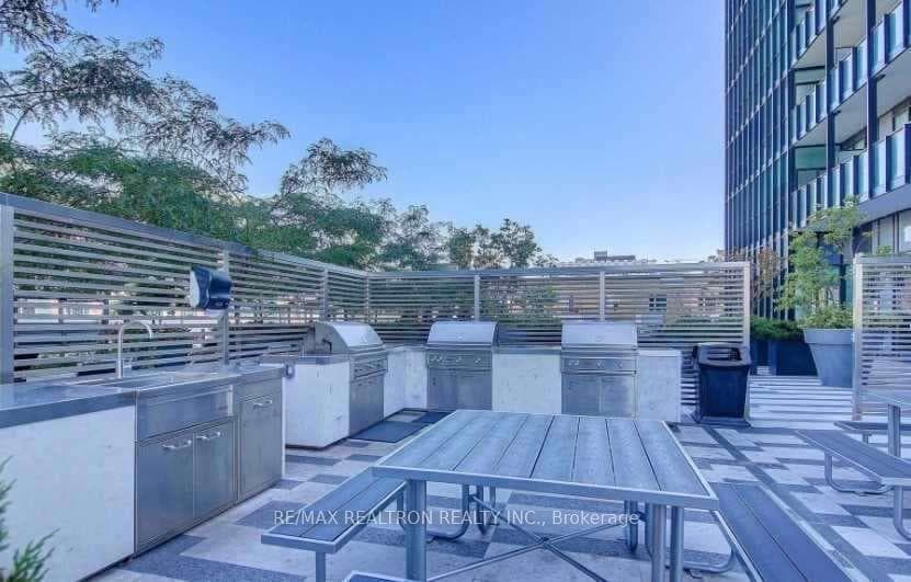 101 Charles Street Unit 1311 photo 27