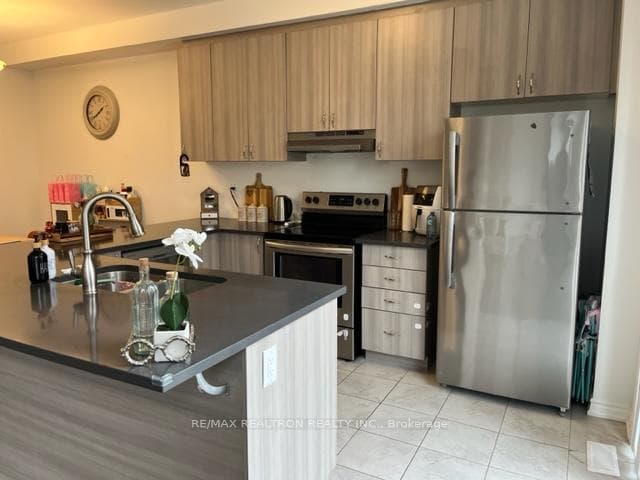 854 Aspen Terrace photo 8