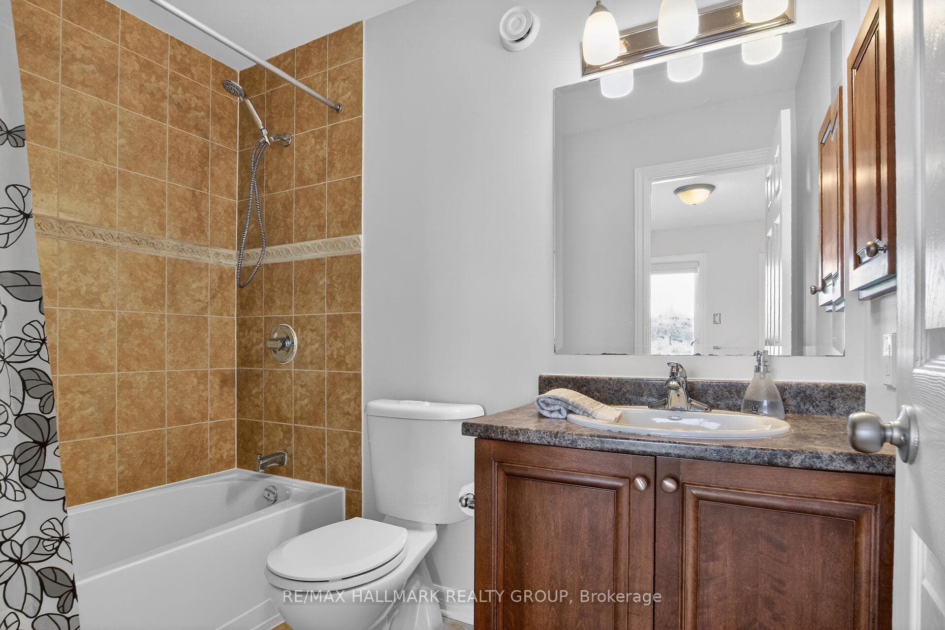 Primary ensuite
