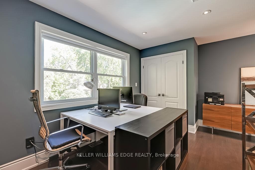 3295 Spruce Avenue photo 33