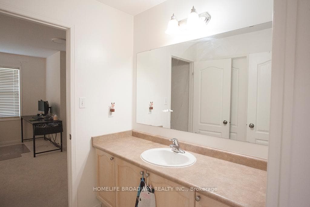 3604 Steeple Chase Crescent photo 28