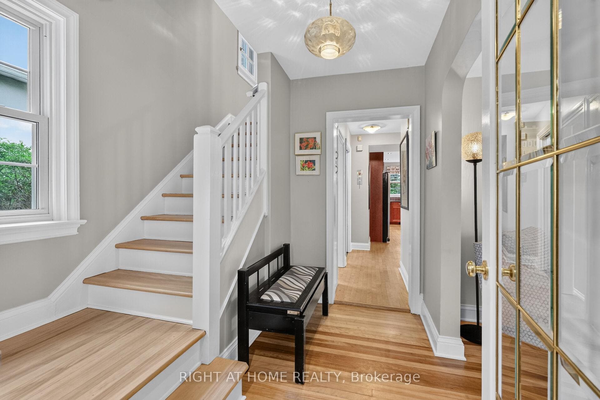 949 Kingsmere Avenue photo 4