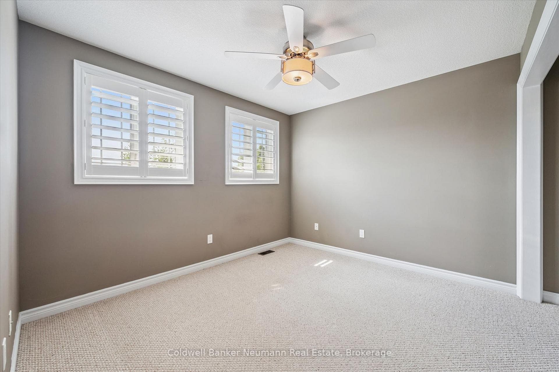 2 Sweeney Drive photo 18