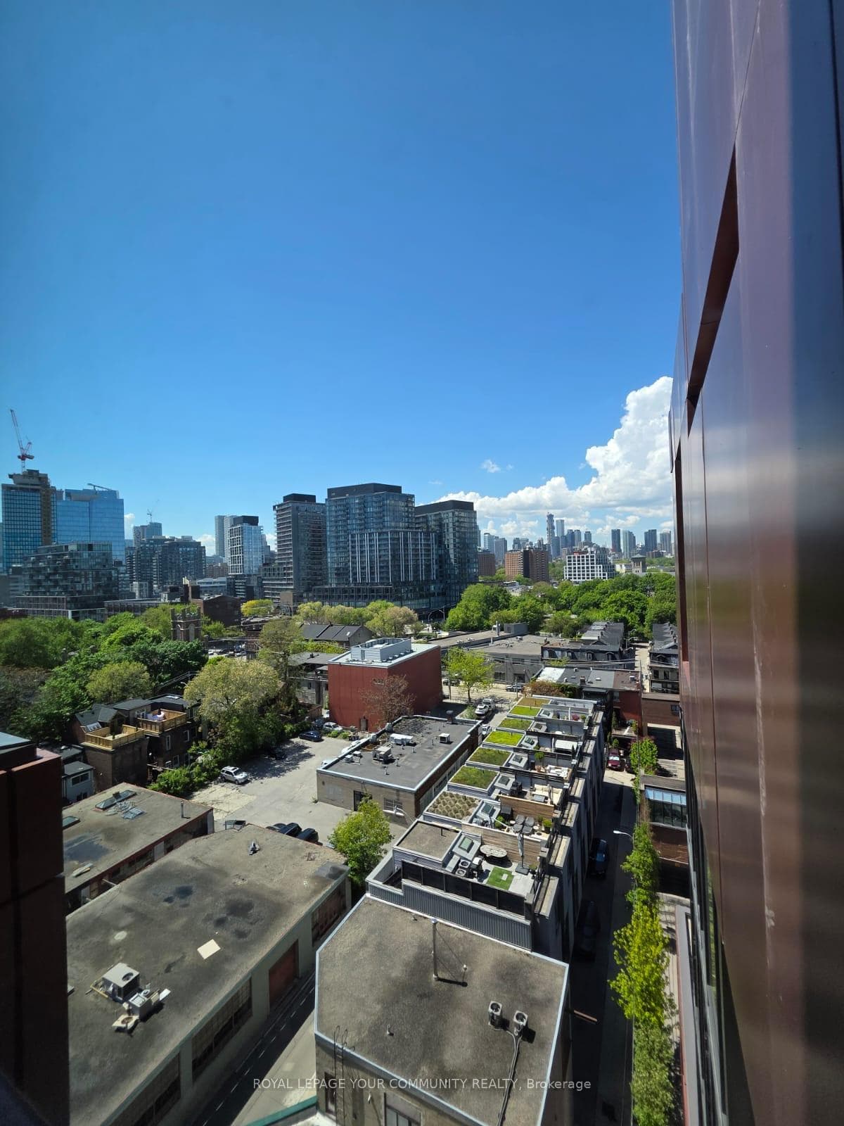 28 Eastern Avenue Unit 1020 photo 6