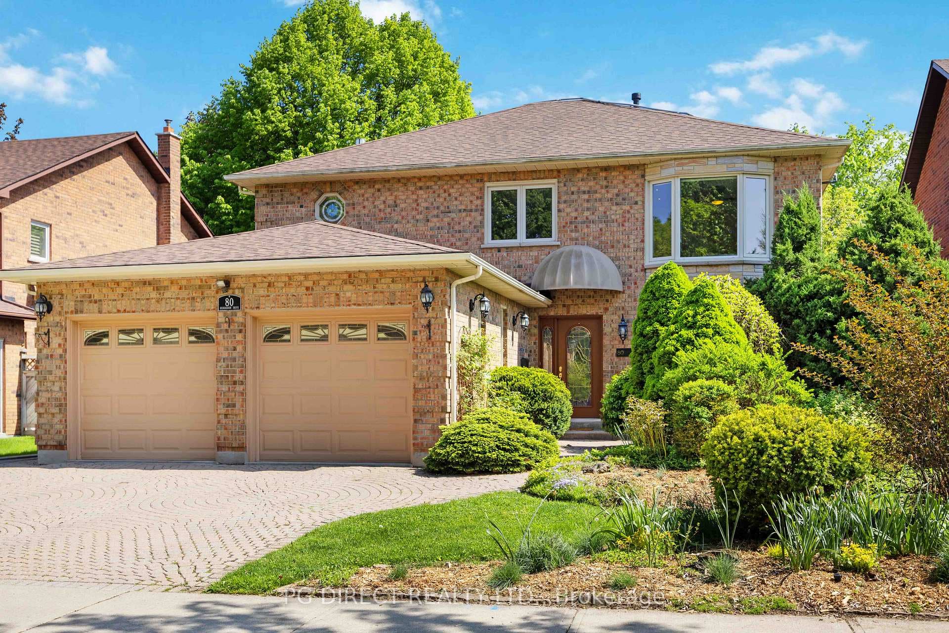 80 Henderson Drive photo 1