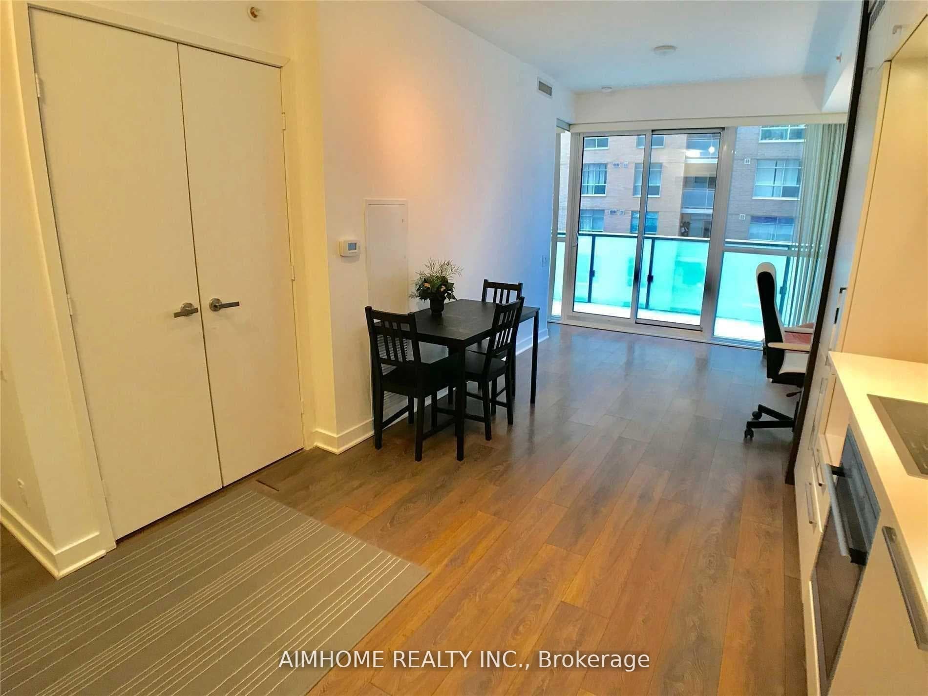 15 Grenville Street Unit 507 photo 5