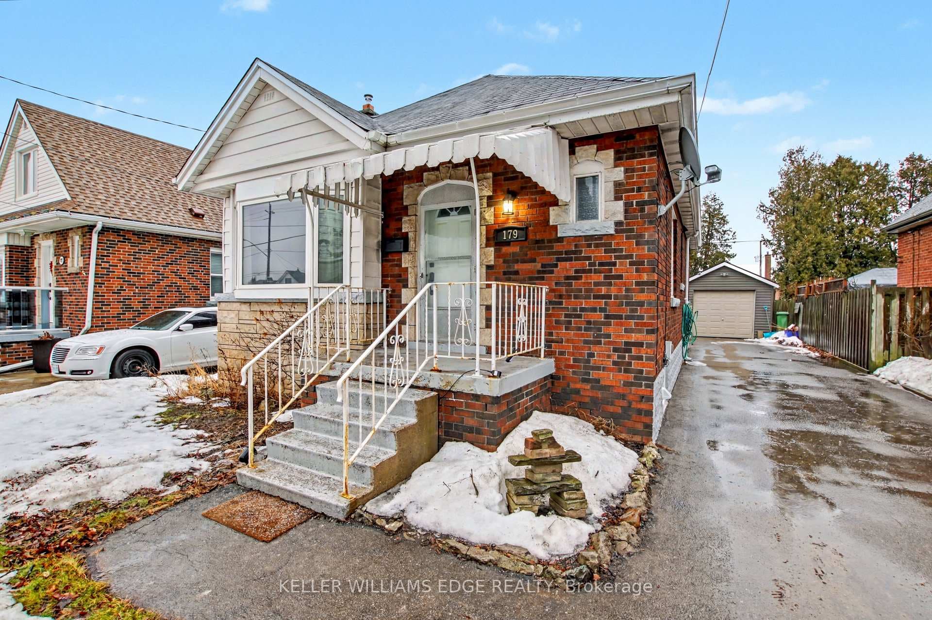 179 Parkdale Avenue photo 1