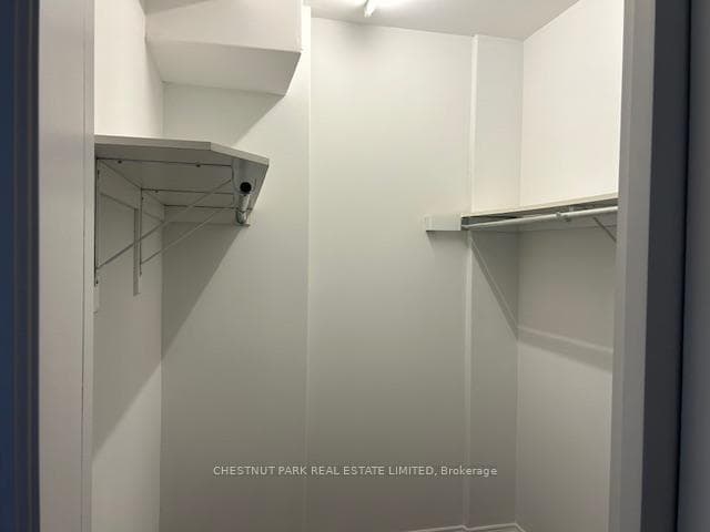 3443 Bathurst Street Unit 401 photo 15