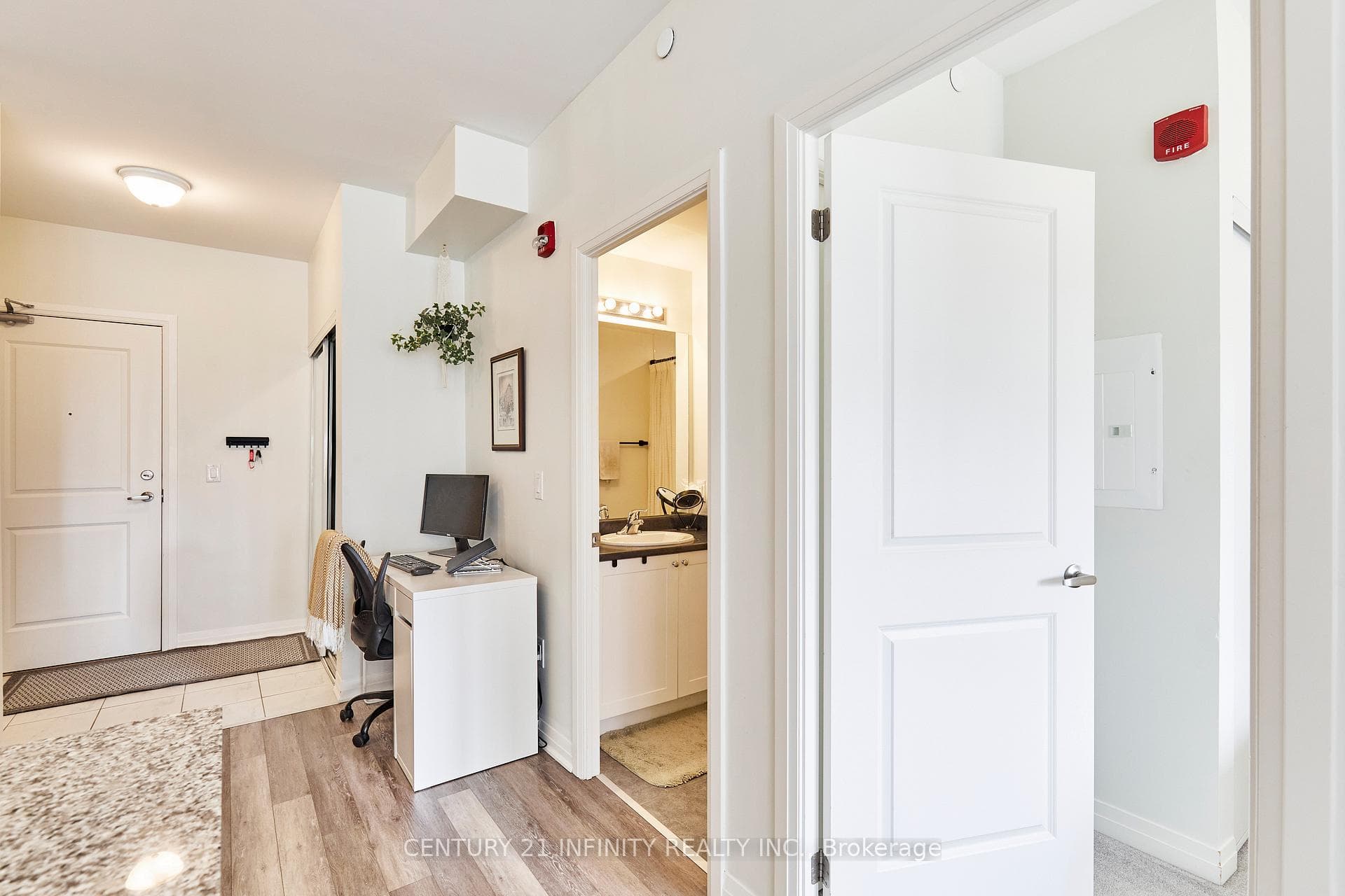 70 Shipway Avenue Unit 101 photo 13