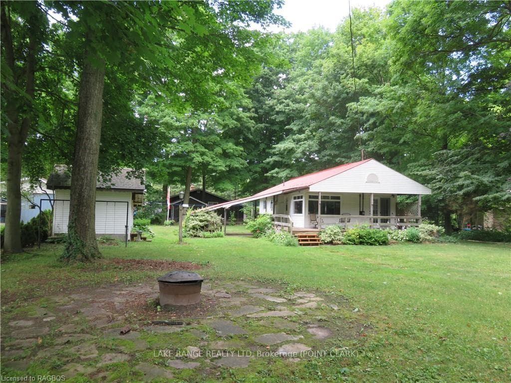 303 SAUK Court photo 24