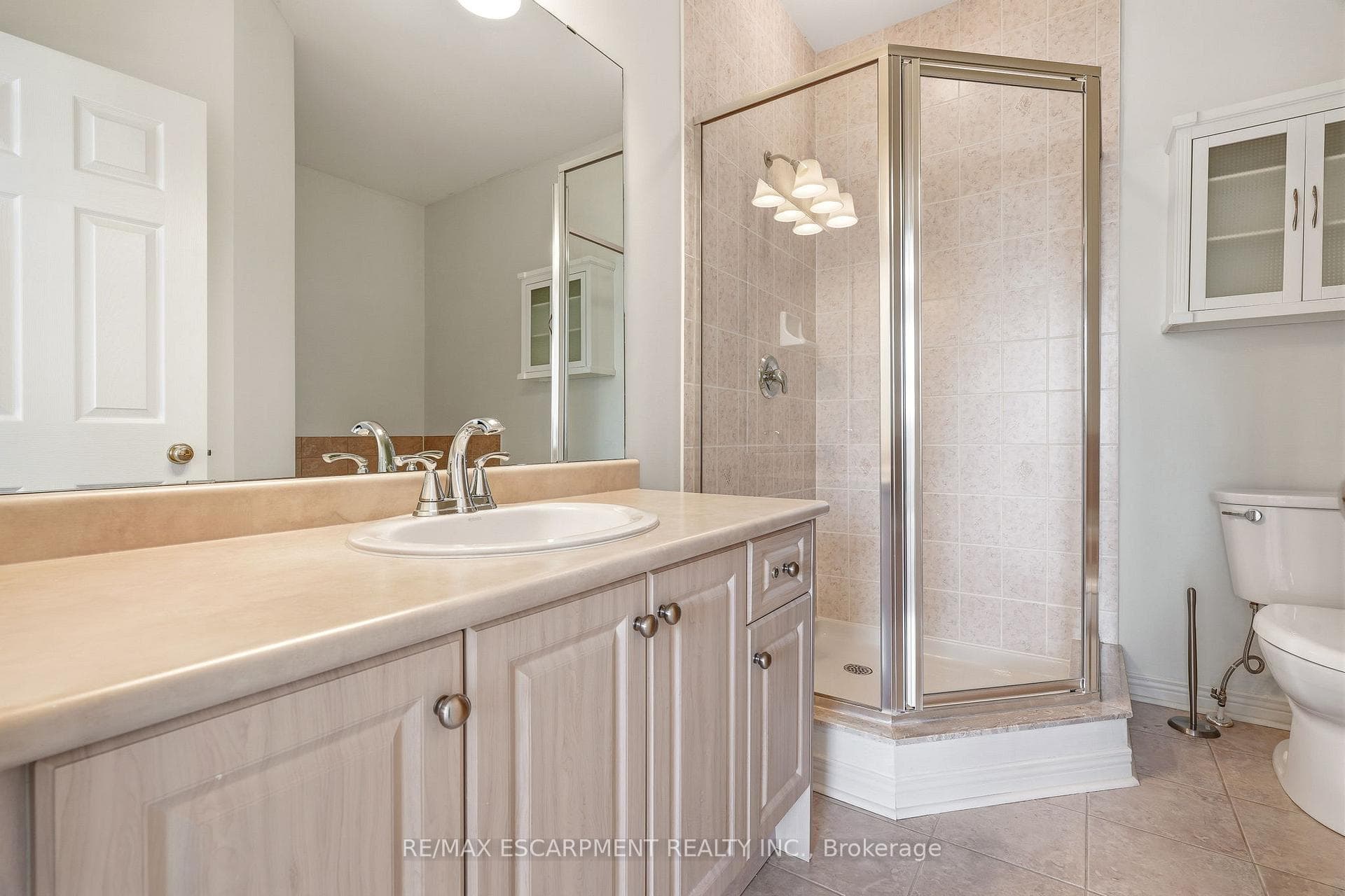 4400 MILLCROFT PARK Drive Unit 40 photo 27