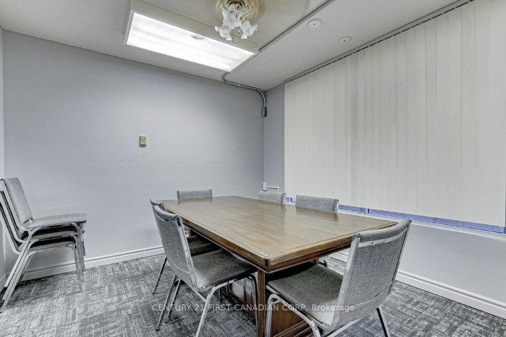 1510 Richmond Street Unit 607 photo 16