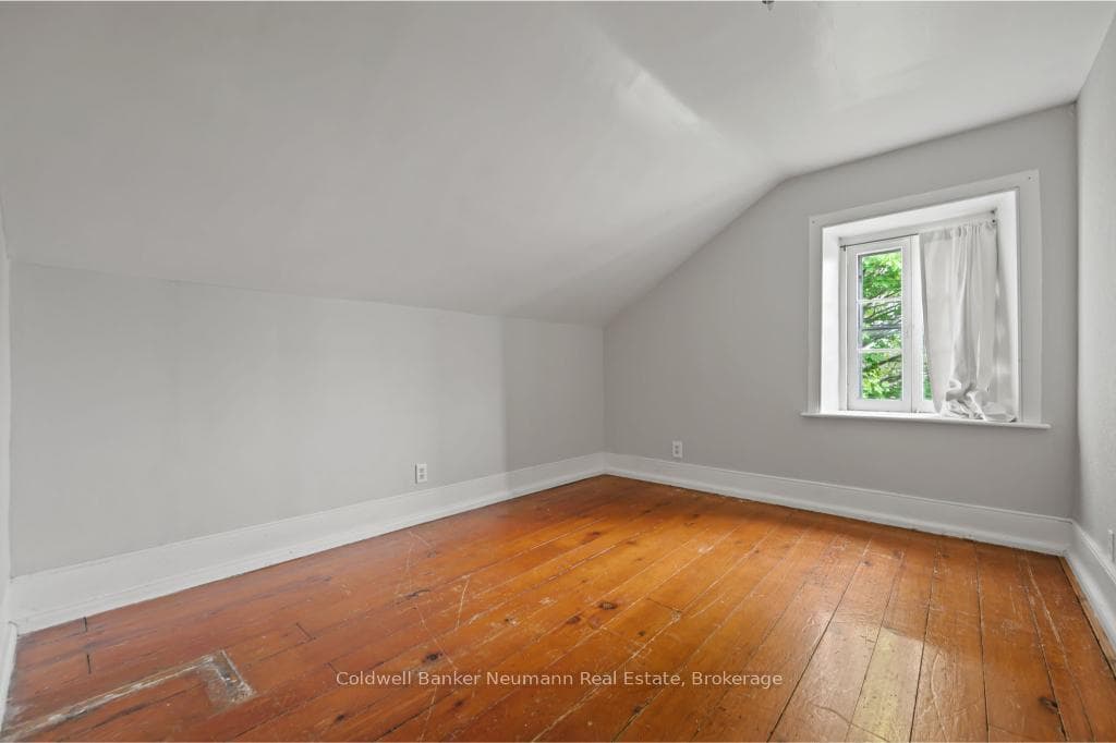 52 Brock Road photo 13