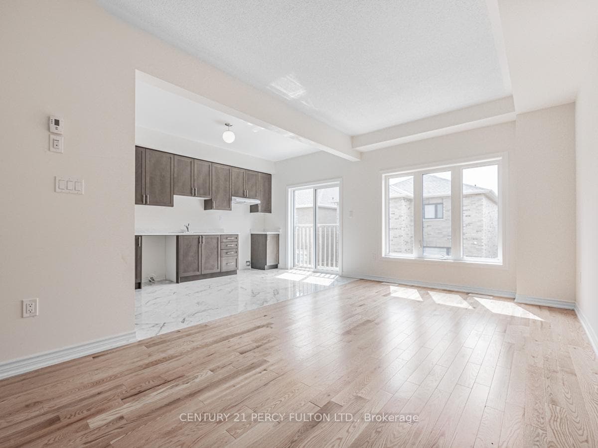 1143 Azalea Avenue photo 7