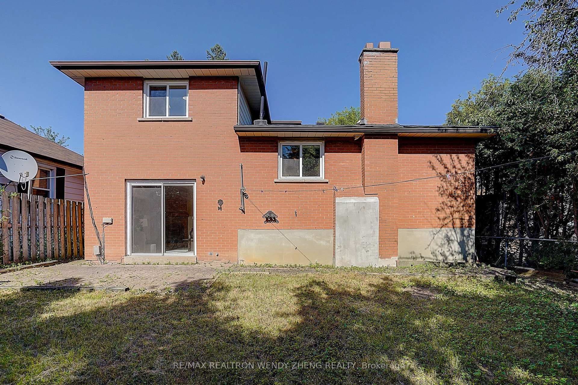 118 Henderson Avenue photo 47