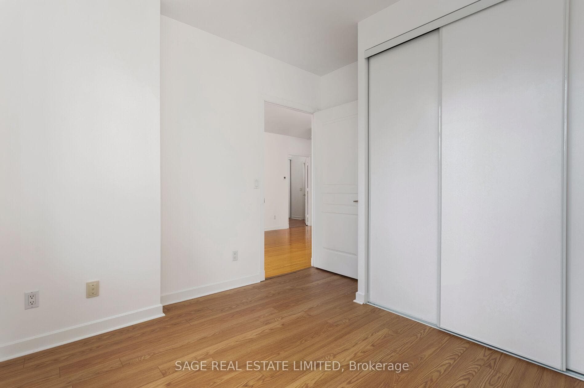 438 Richmond Street Unit 816 photo 26