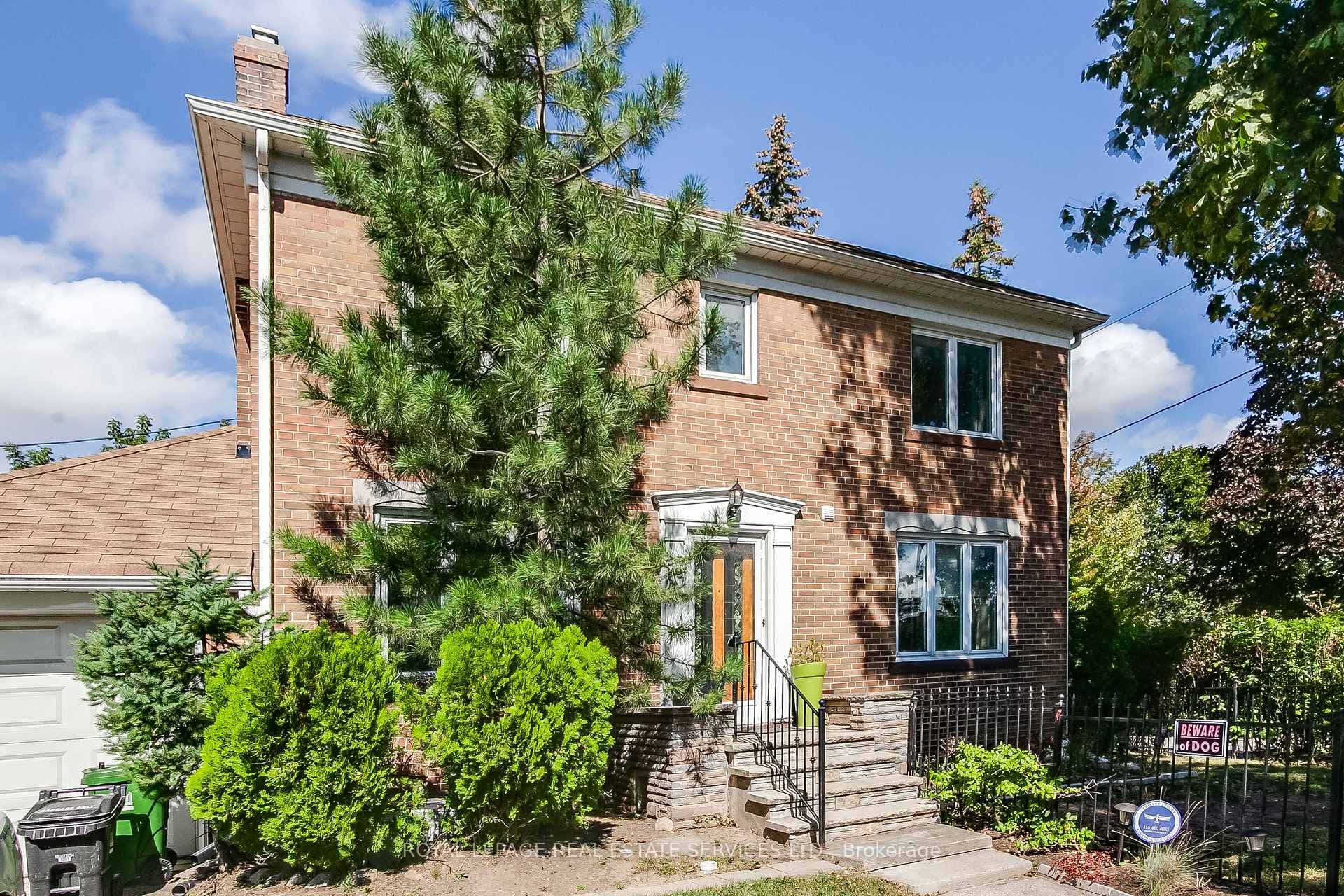 379 Vaughan Road photo 1