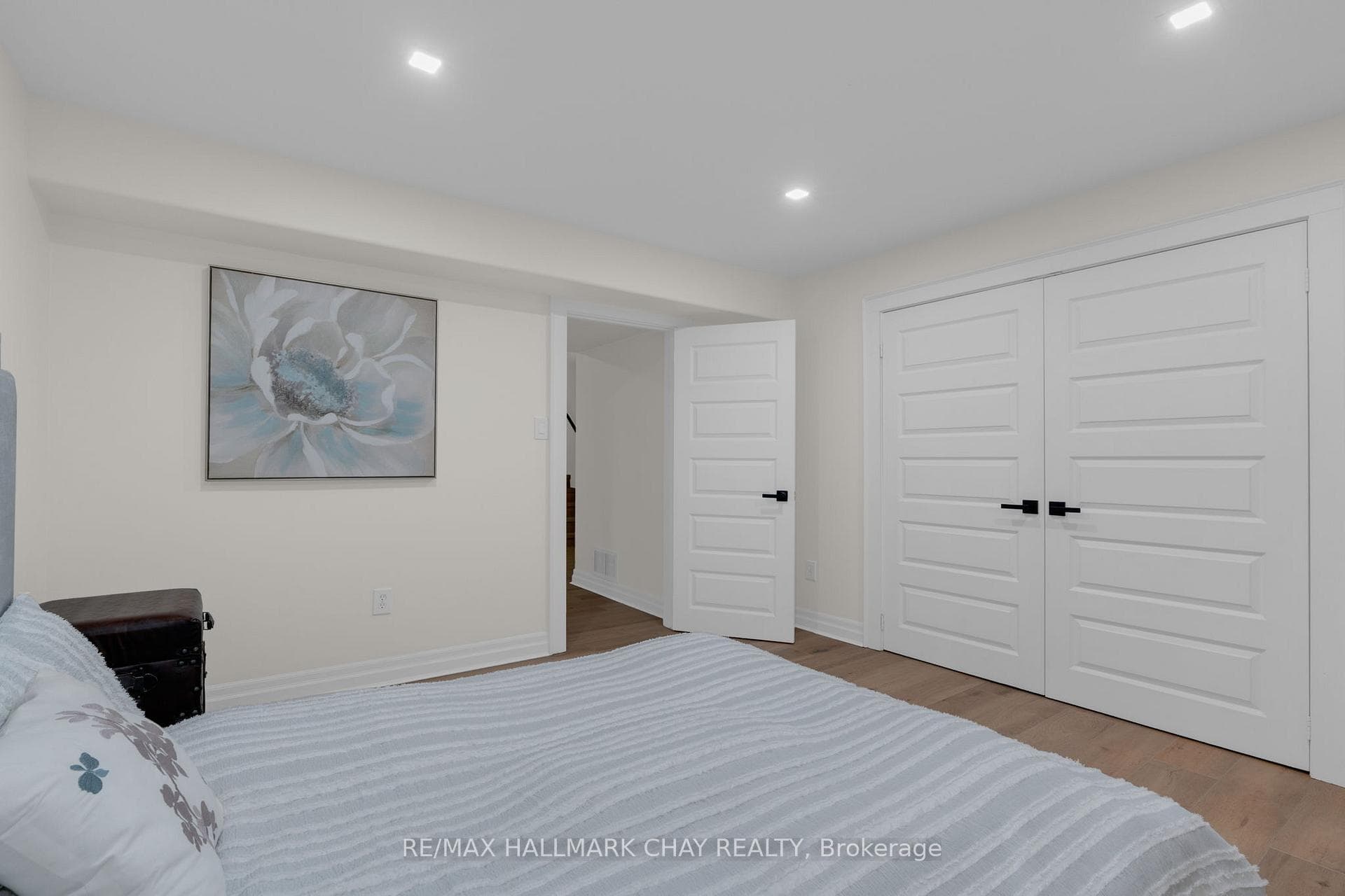 16 Oakmont Avenue photo 30