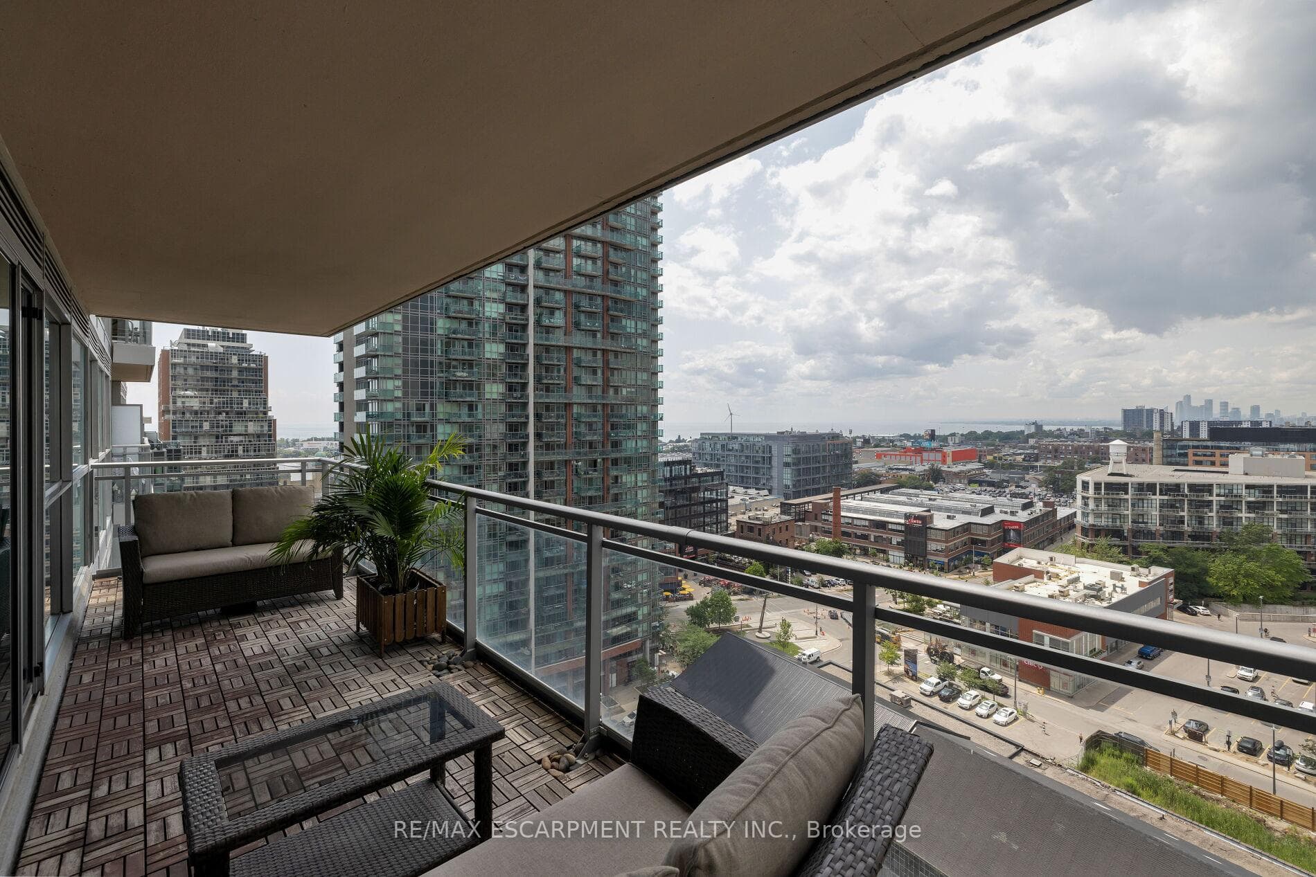 100 Western Battery Road Unit 1605 photo 15