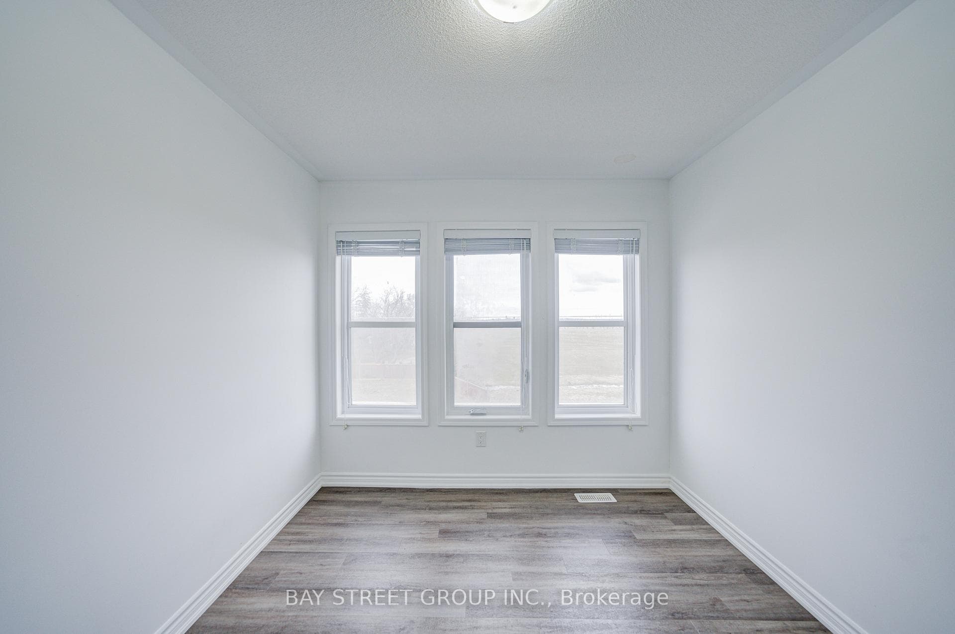 980 Logan Drive Unit 29 photo 36