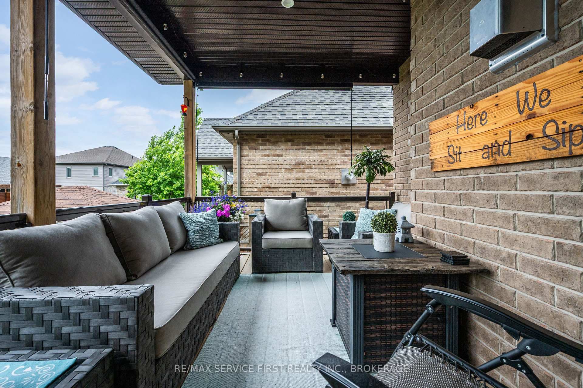 270 Pauline Tom Avenue photo 48