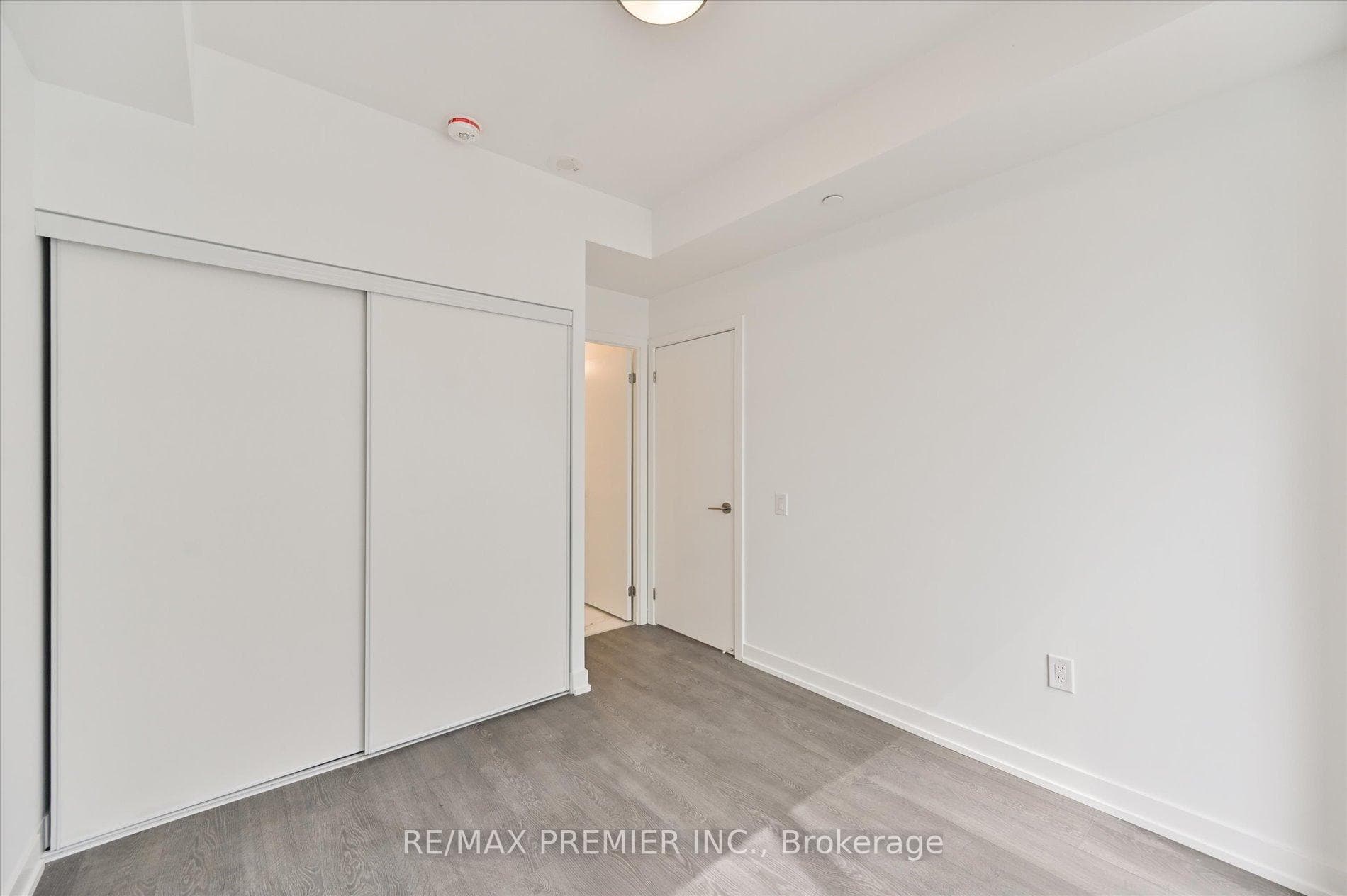 8 Olympic Garden Drive Unit S502 photo 12