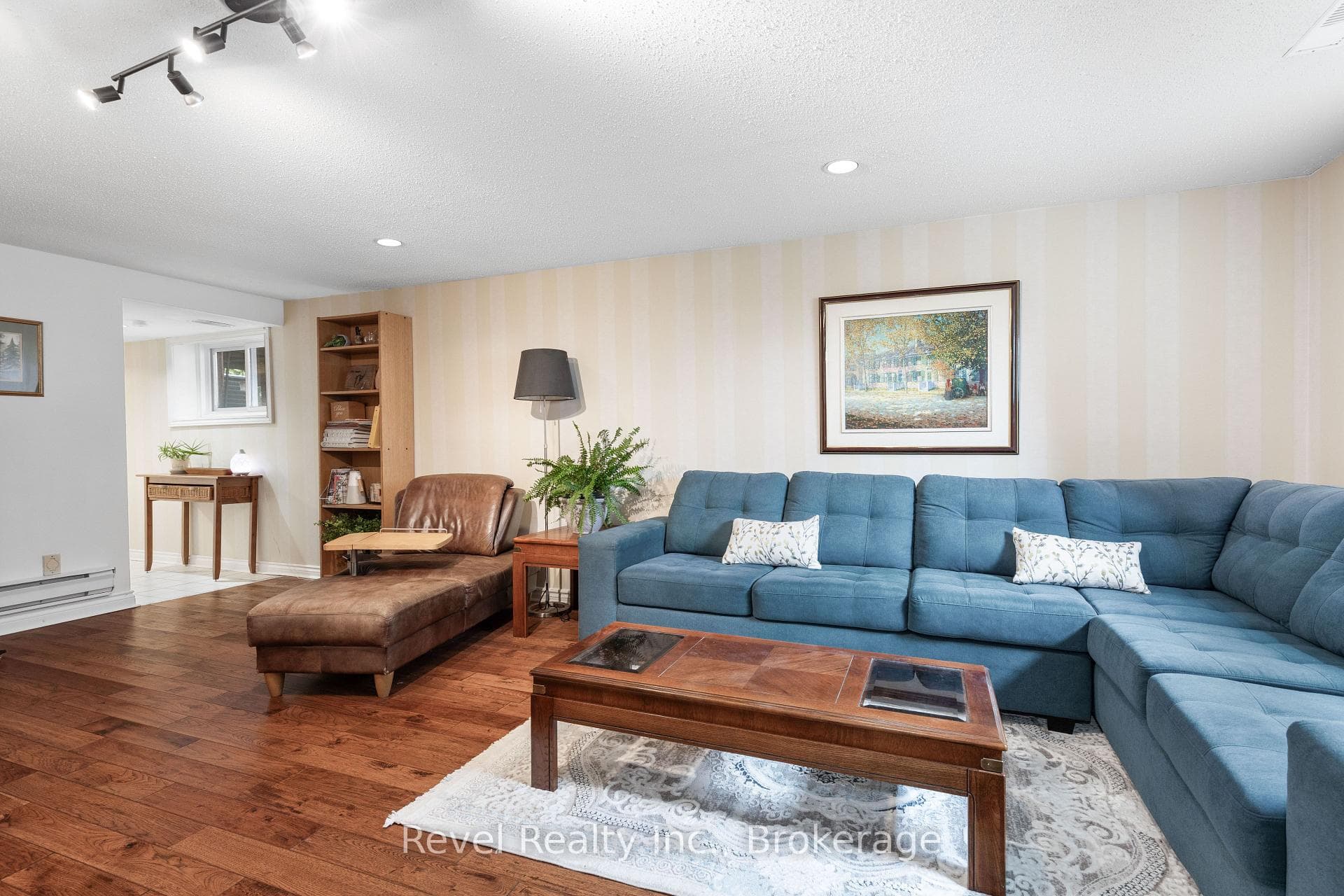 27 Cedar Crescent photo 32
