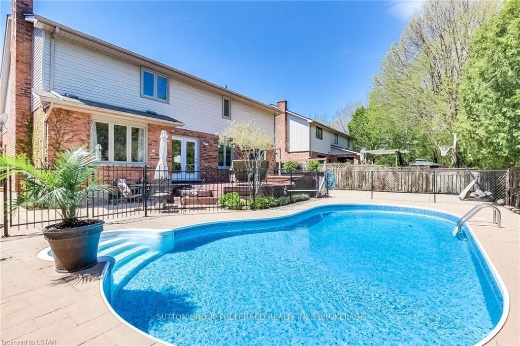 132 ROBINSON Lane photo 47