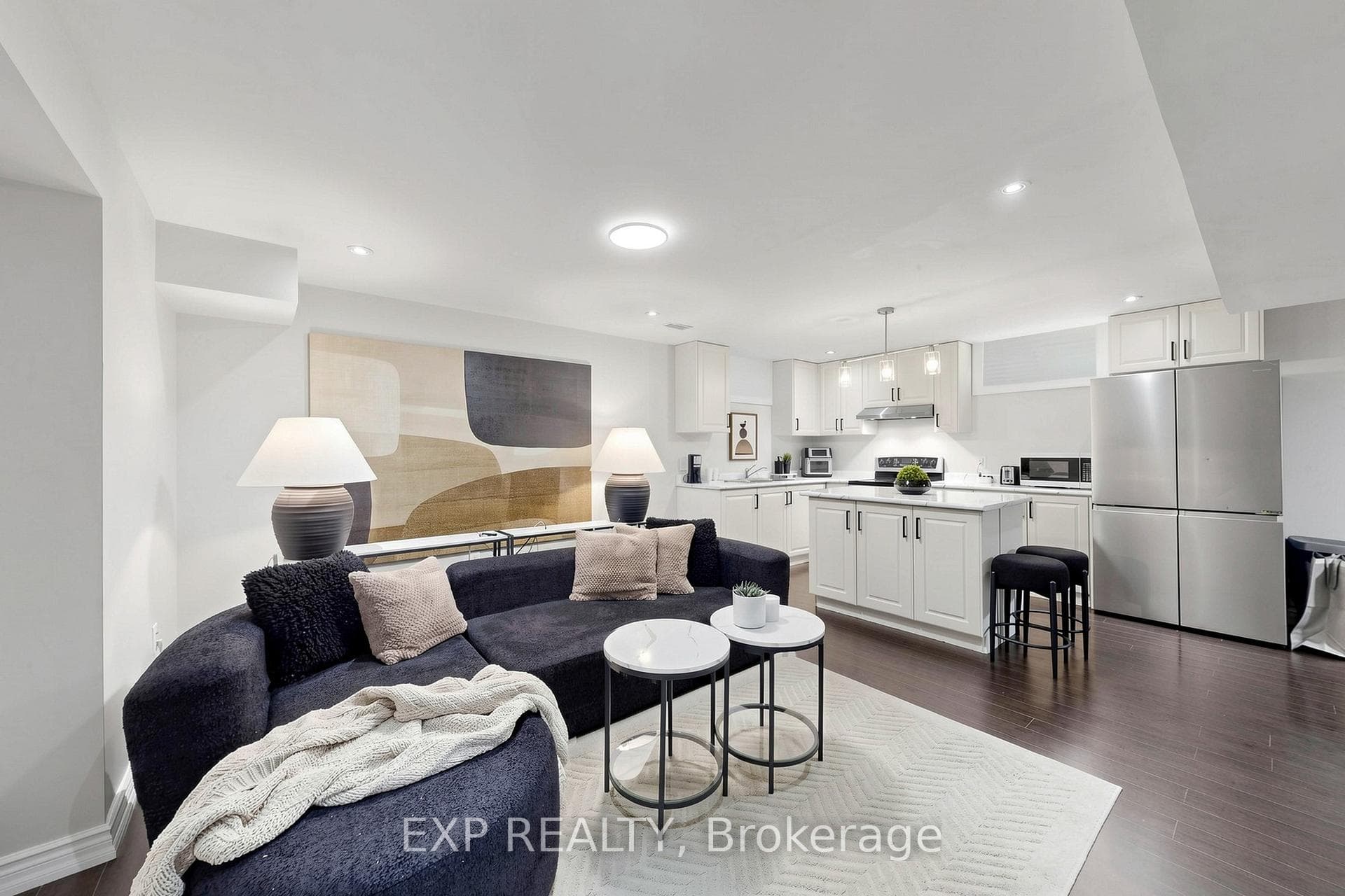 1865 Woodview Avenue Unit Bsmt photo 1