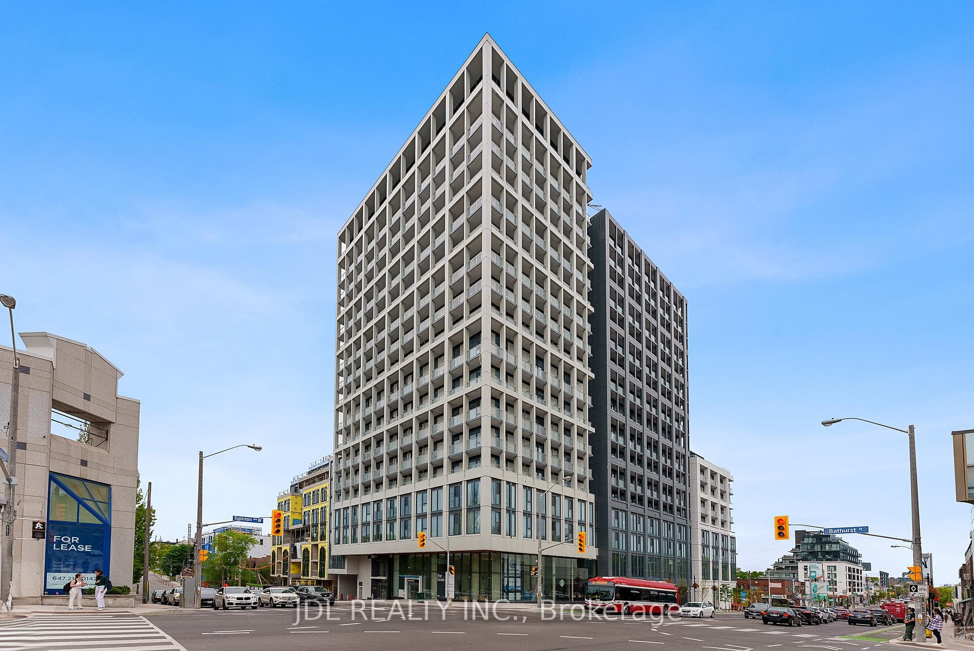 2020 Bathurst Street Unit 1919 photo 22