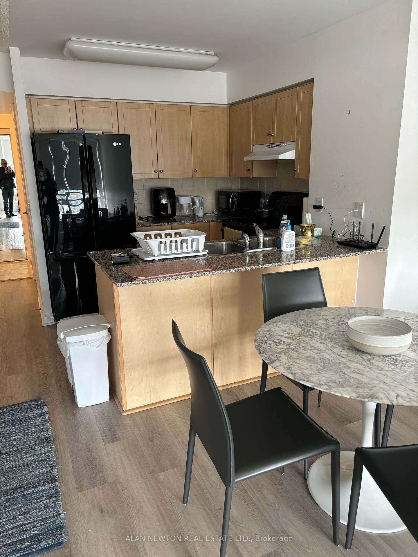 60 Disera Drive Unit 706 photo 1