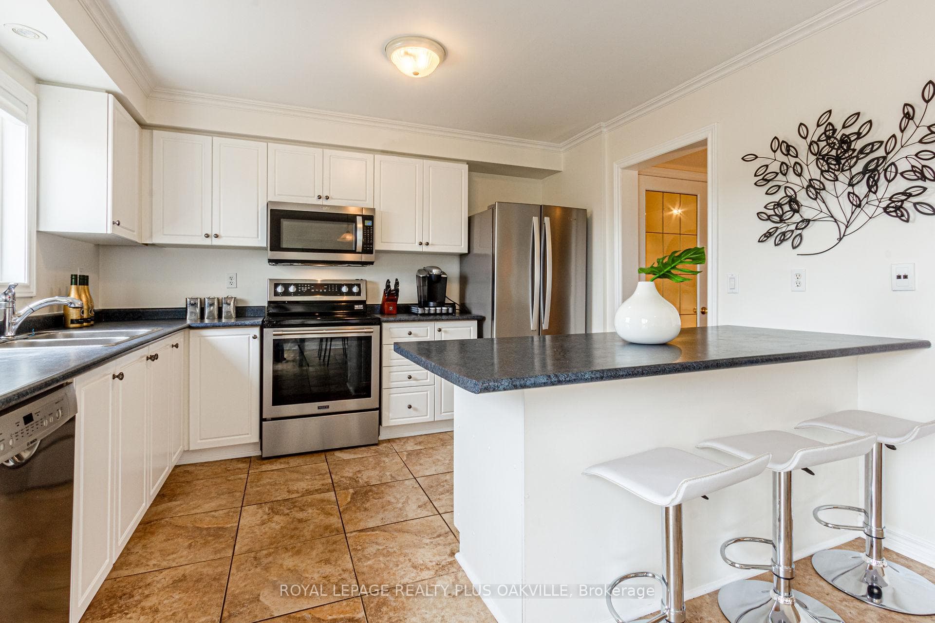 2871 Darien Road Unit 13 photo 14