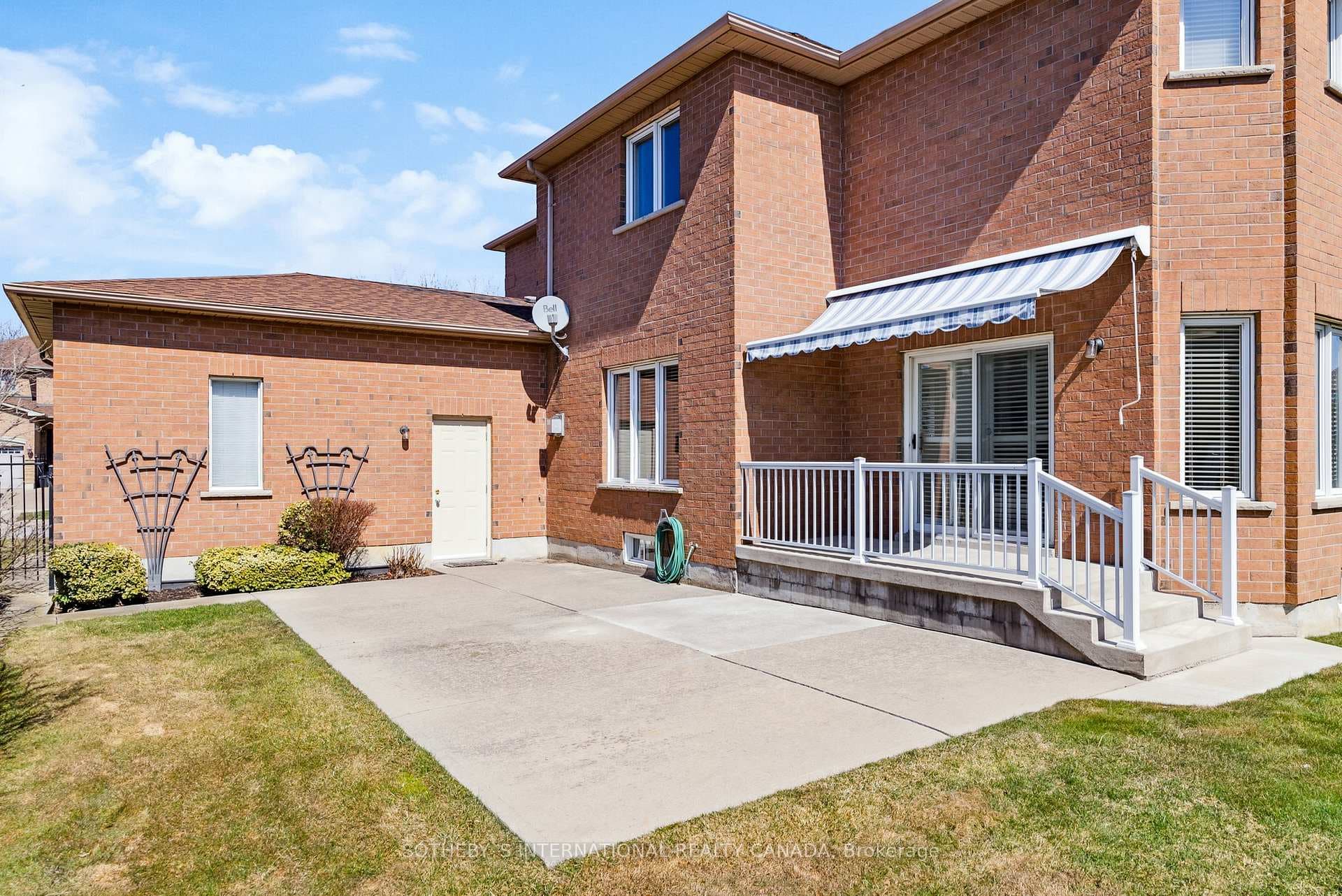 50 Cranston Park Avenue photo 39