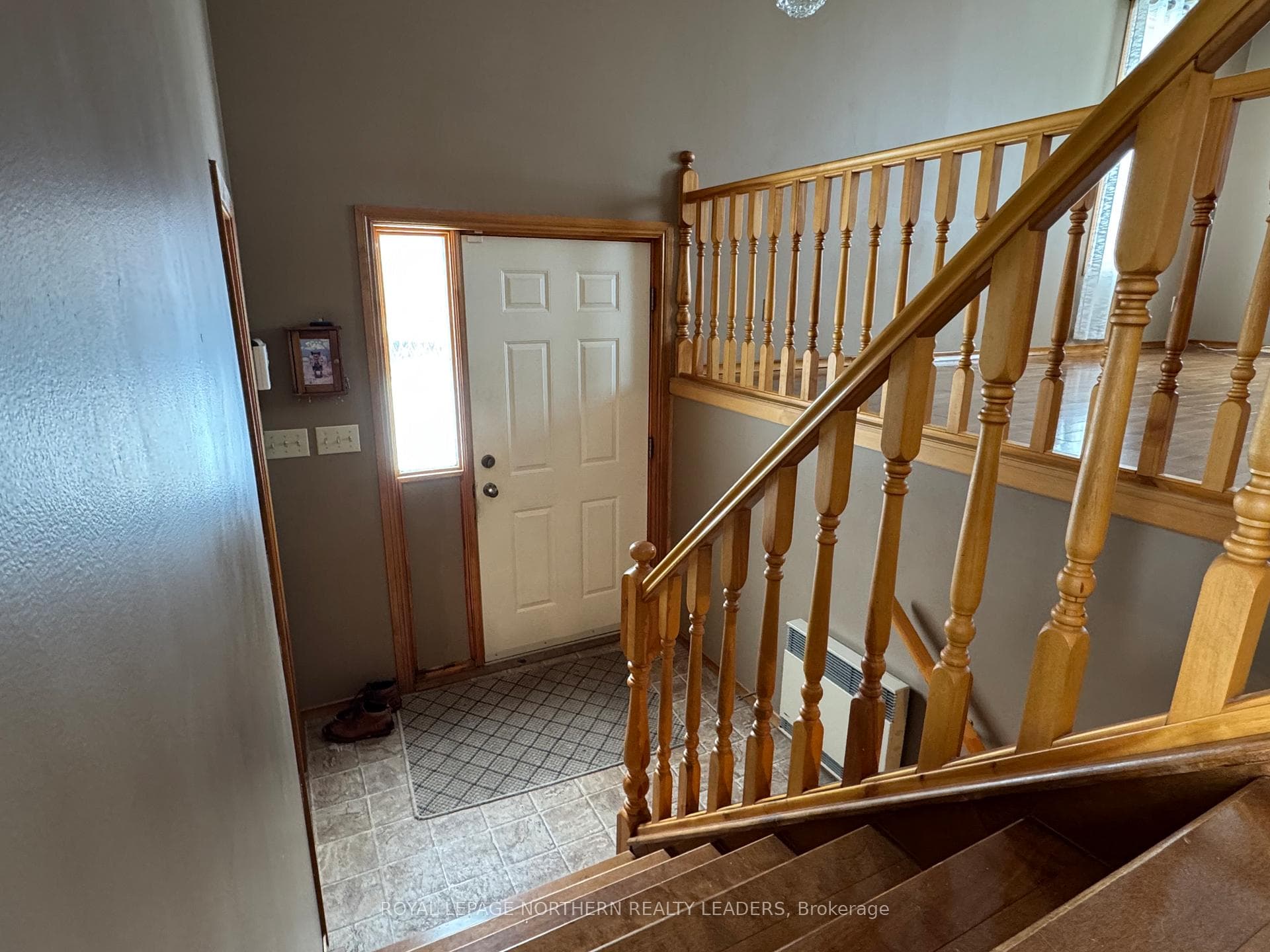 70 Clifford Avenue photo 5