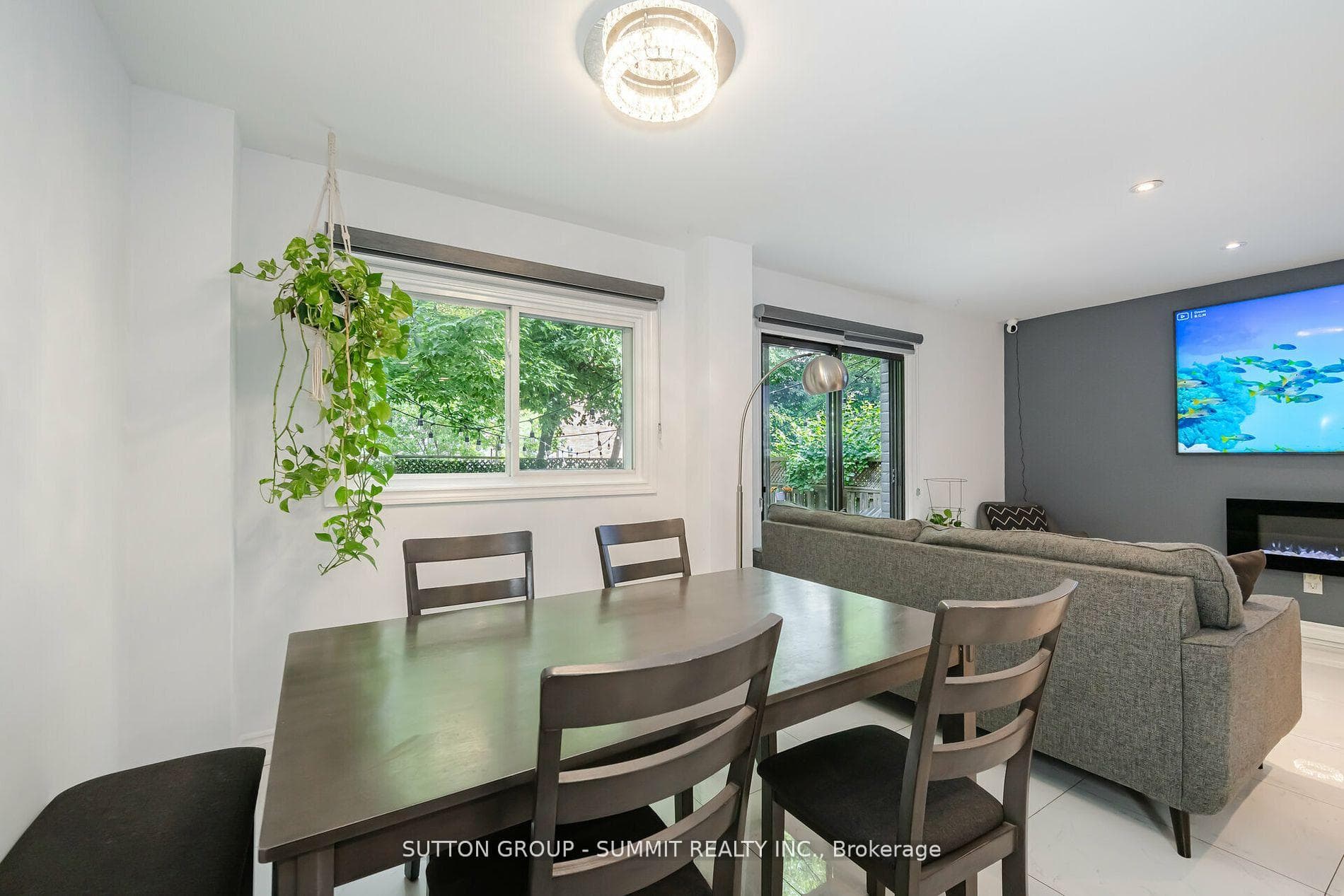 2365 Belcaro Way photo 17