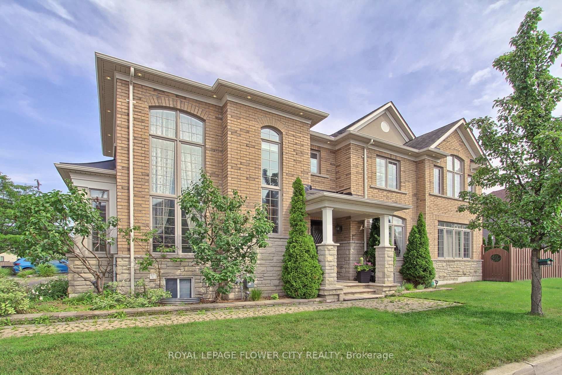124 Playfair Terrace photo 1