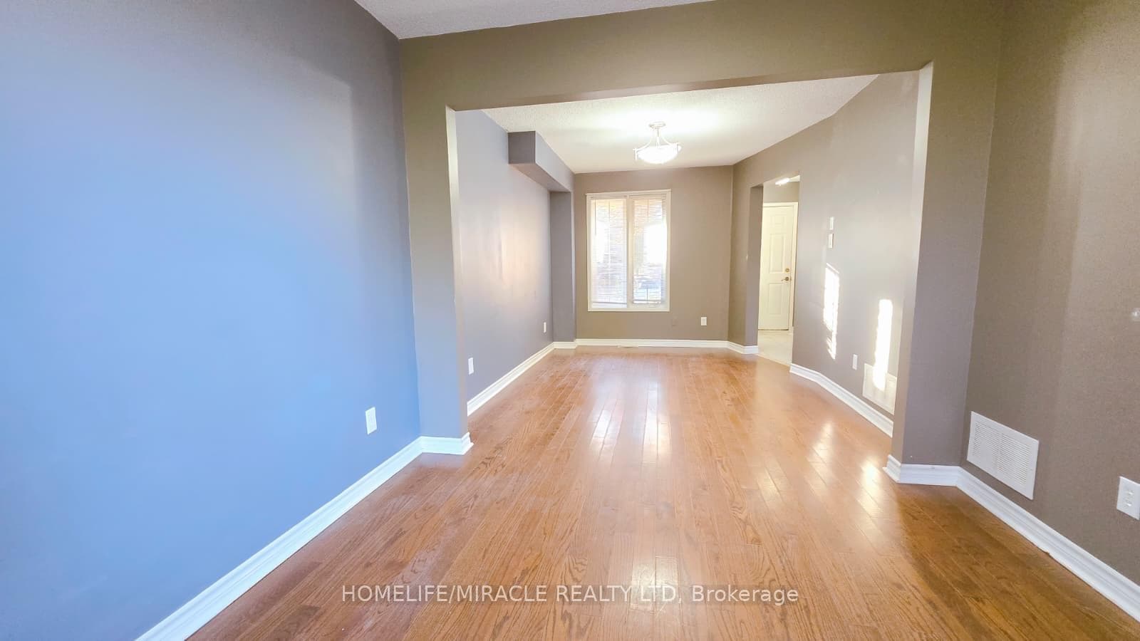 12 Gore Drive photo 3