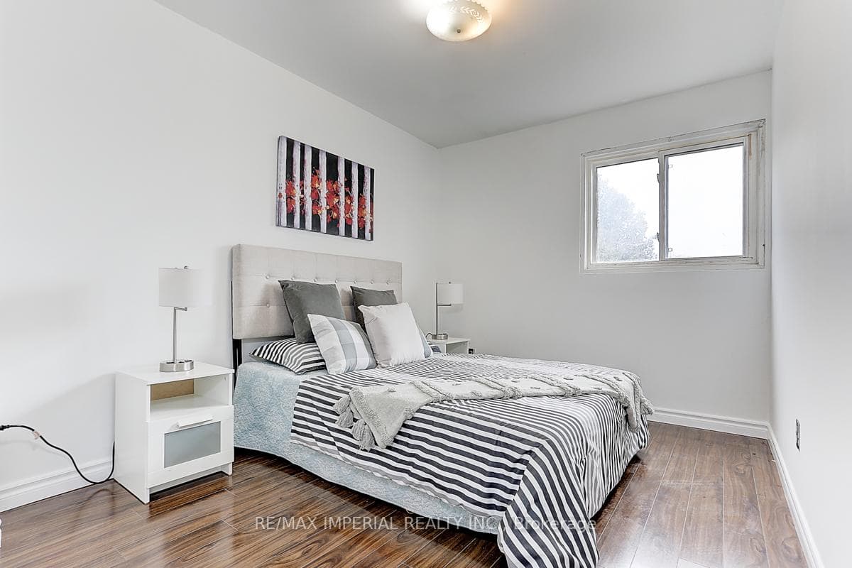 82 Timberbank Boulevard photo 30