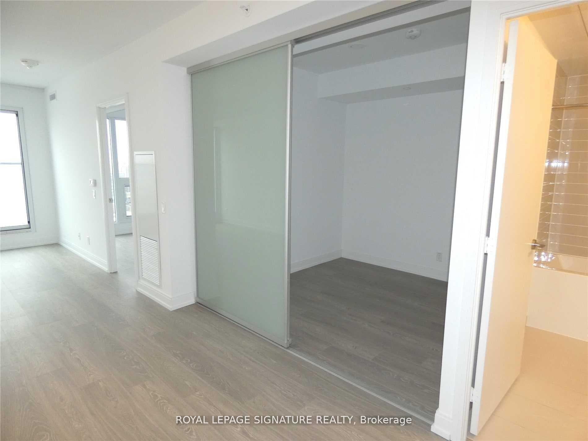 181 Dundas Street Unit 3706 photo 7
