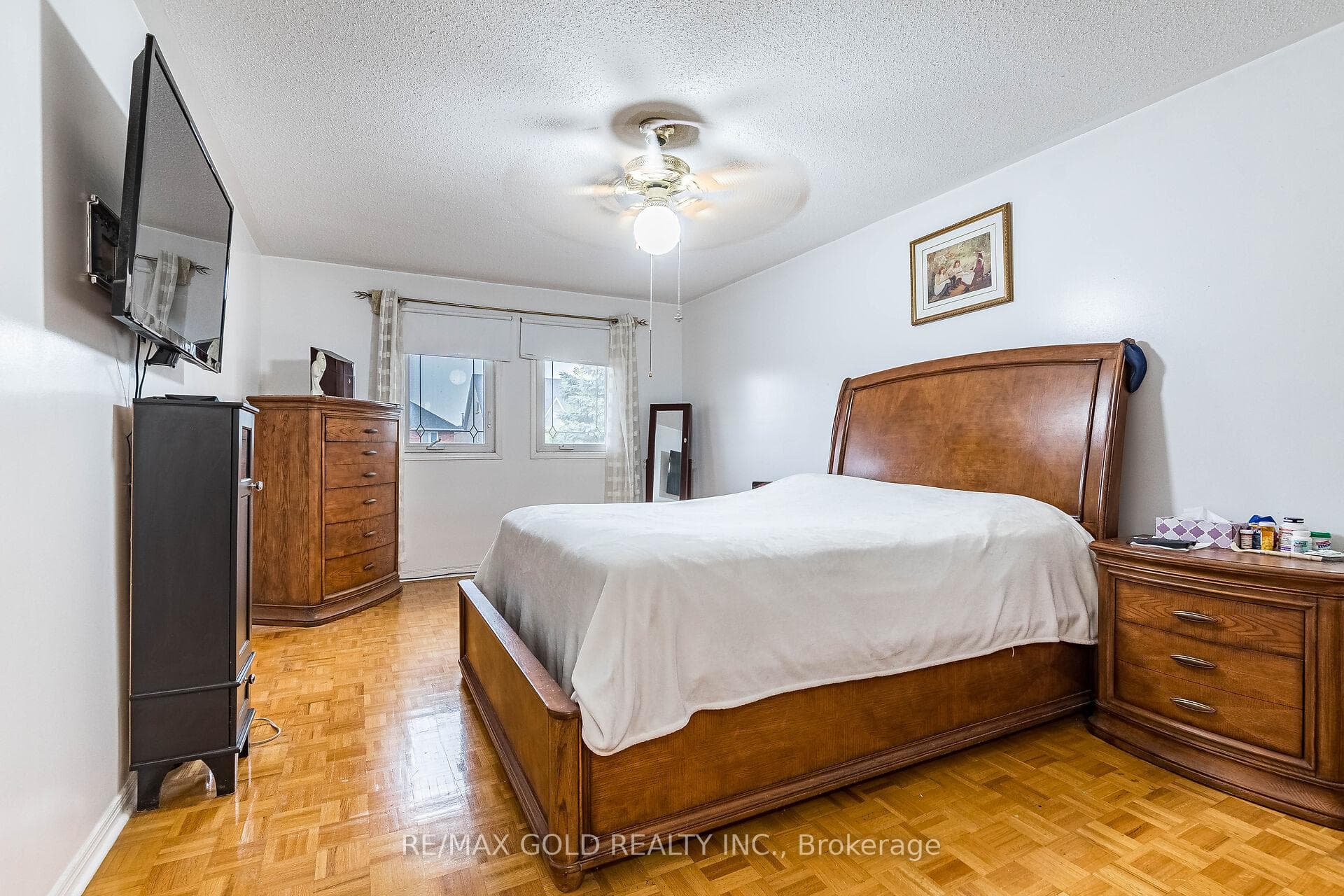 145 Sunforest Drive photo 13