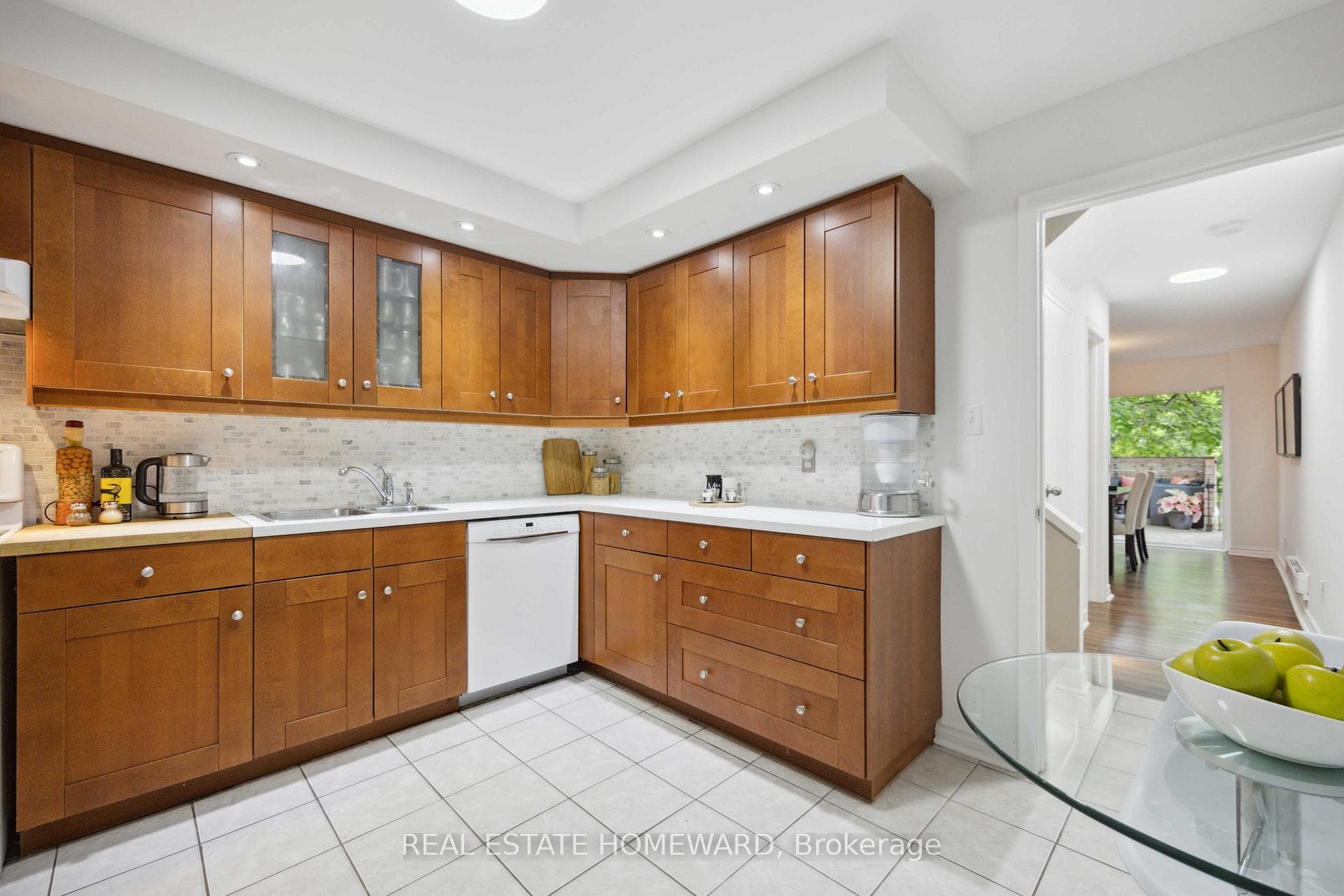 79 Norway Avenue photo 19