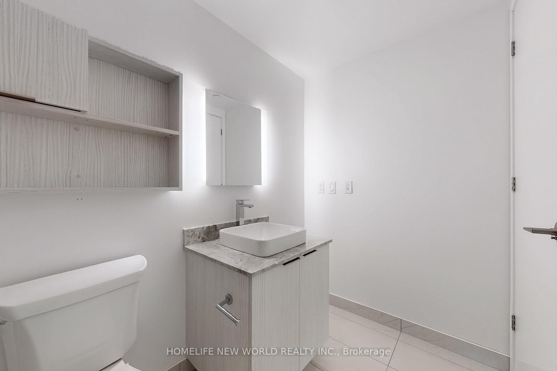 501 Yonge Street Unit 912 photo 21