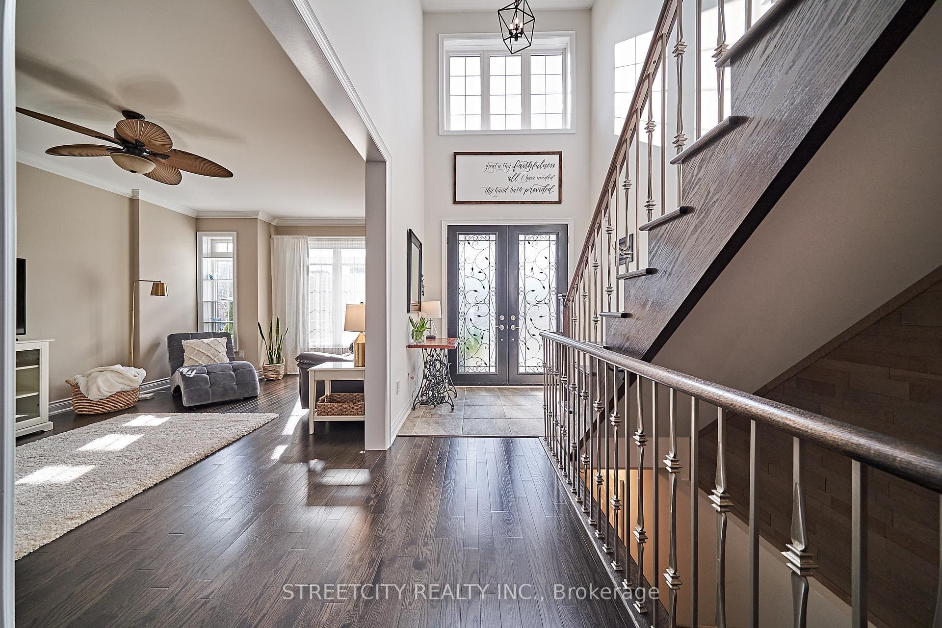15 BARCHARD Street photo 6