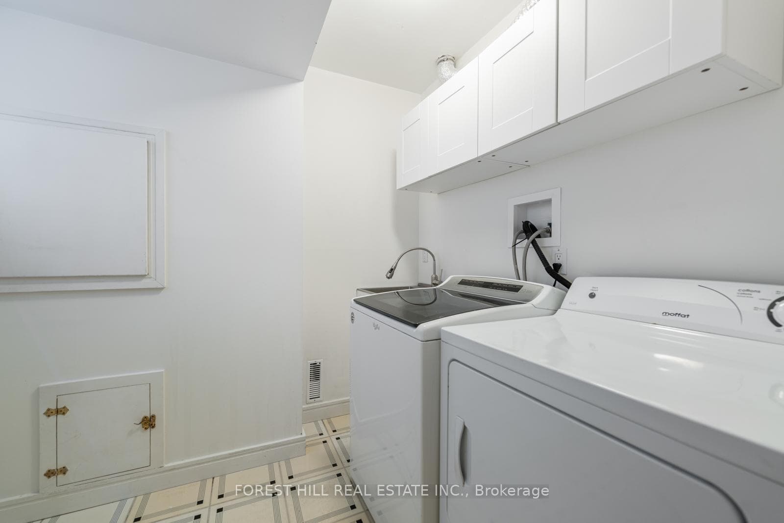 210 Hillsdale Avenue photo 22