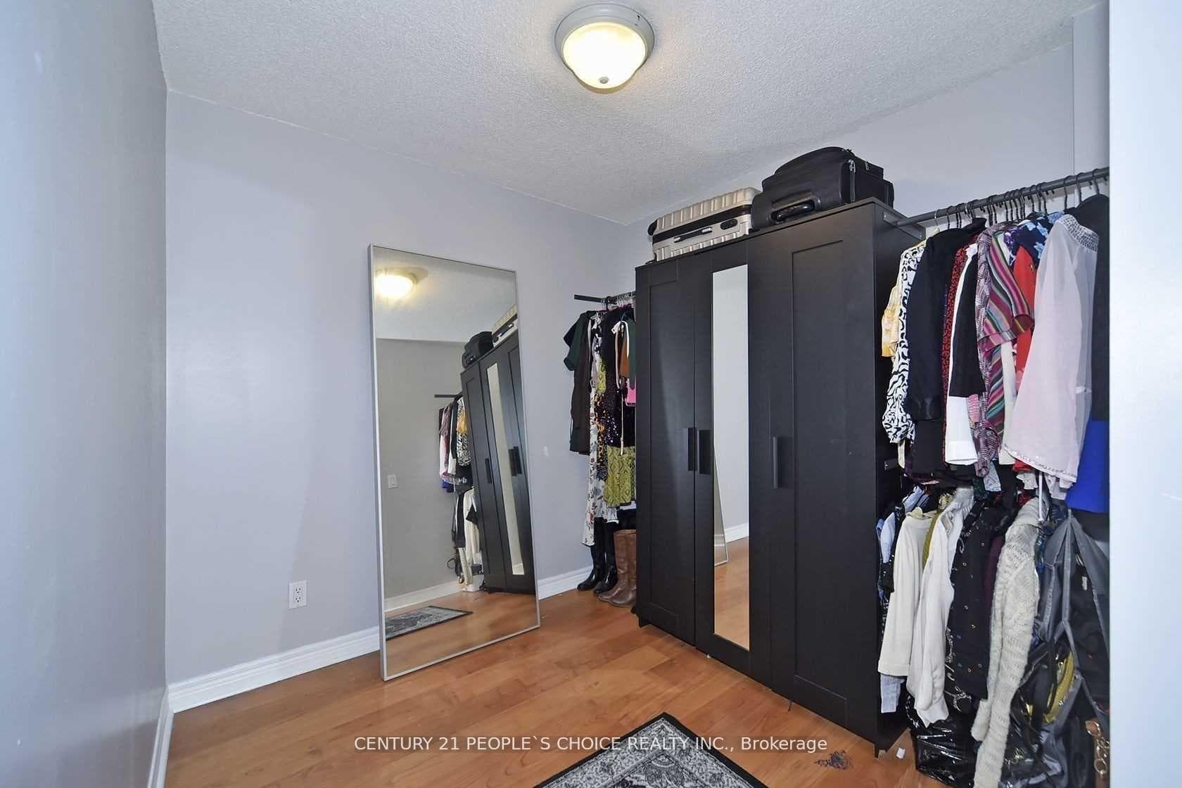 710 Humberwood Boulevard Unit 2710 photo 6