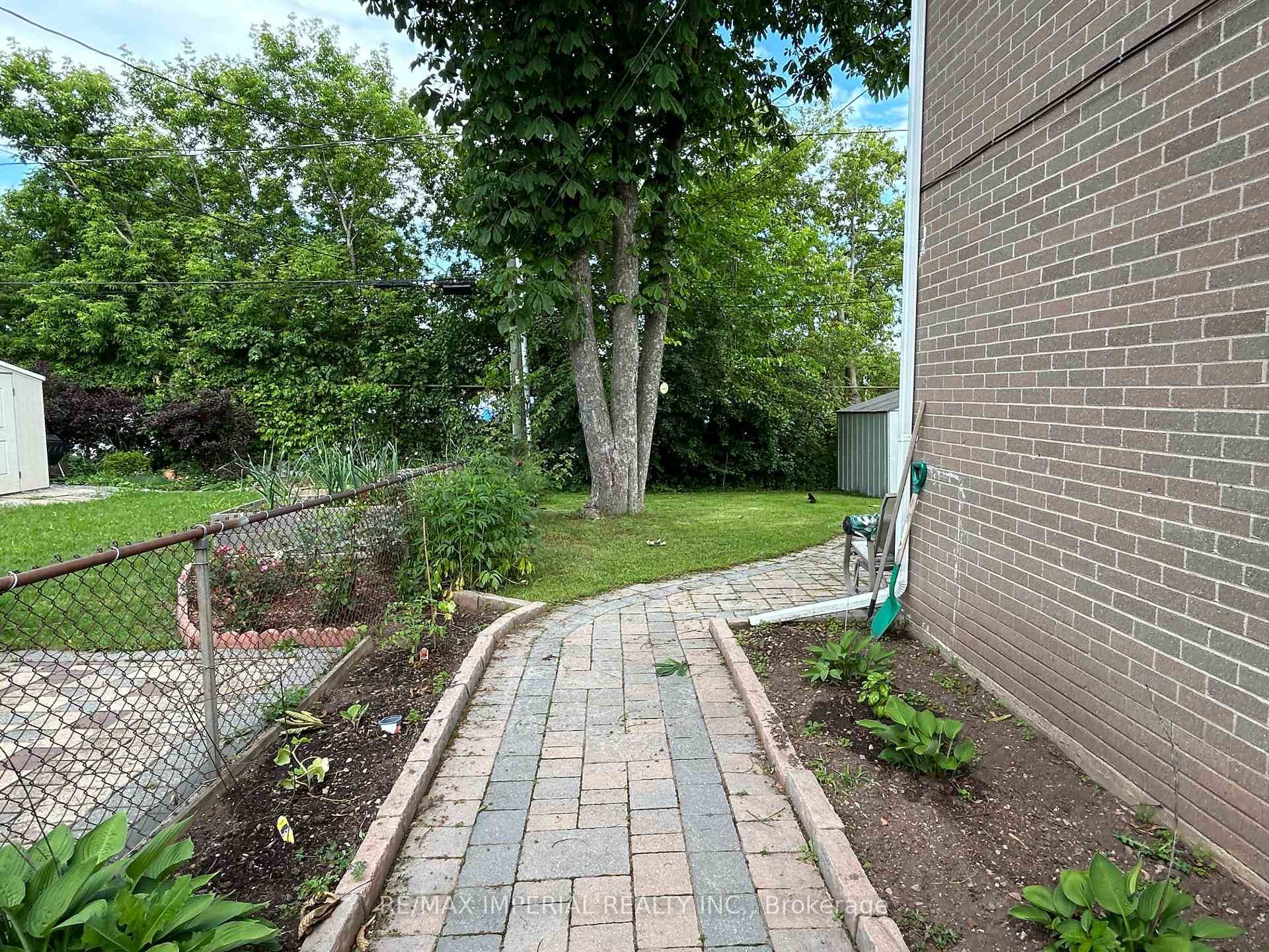1282 Pallatine Drive photo 19