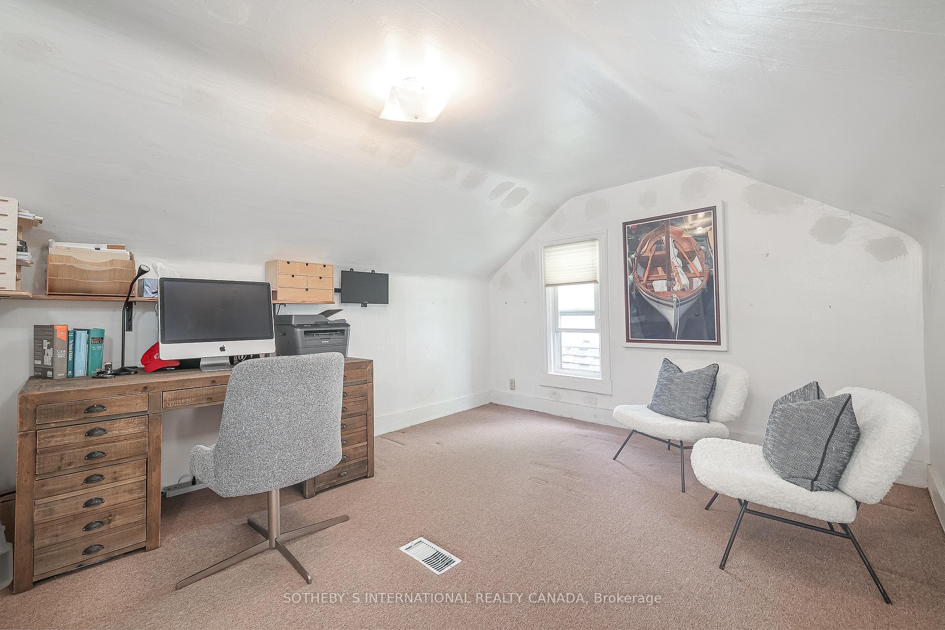 125 Lippincott Street photo 31