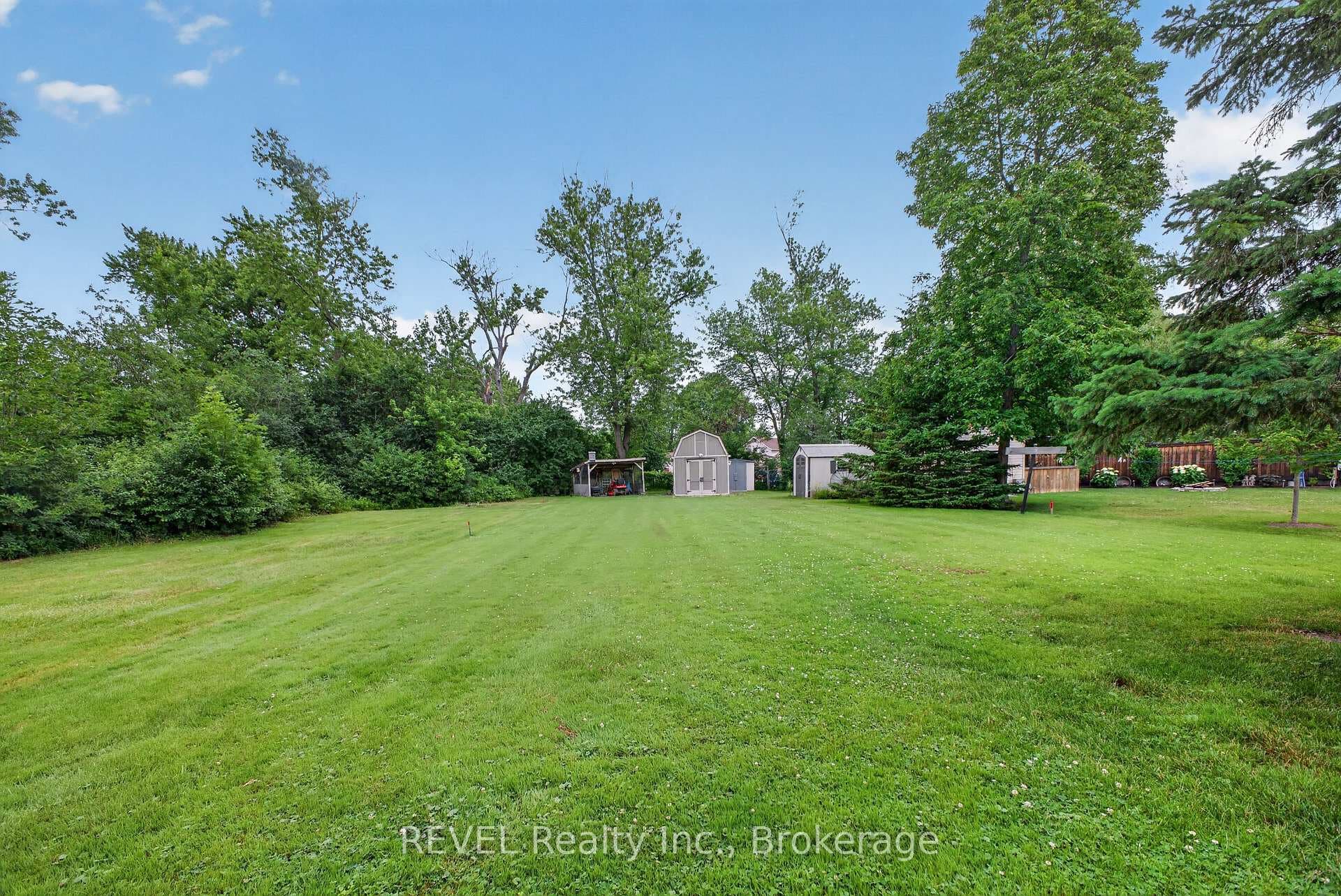 316 Leask Avenue photo 41